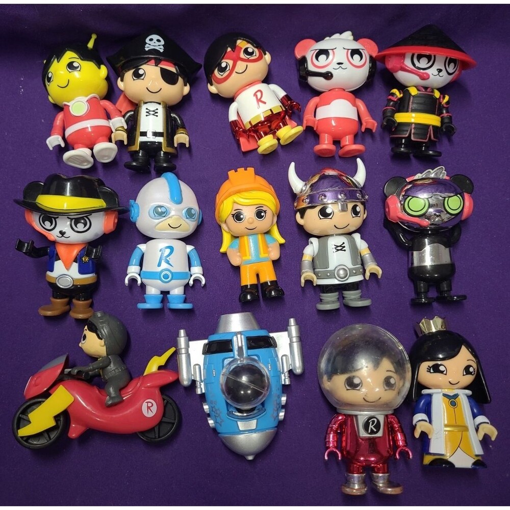 Ryans World Figures Figure Toy - Ryan’s World Lot - 14 Total - A